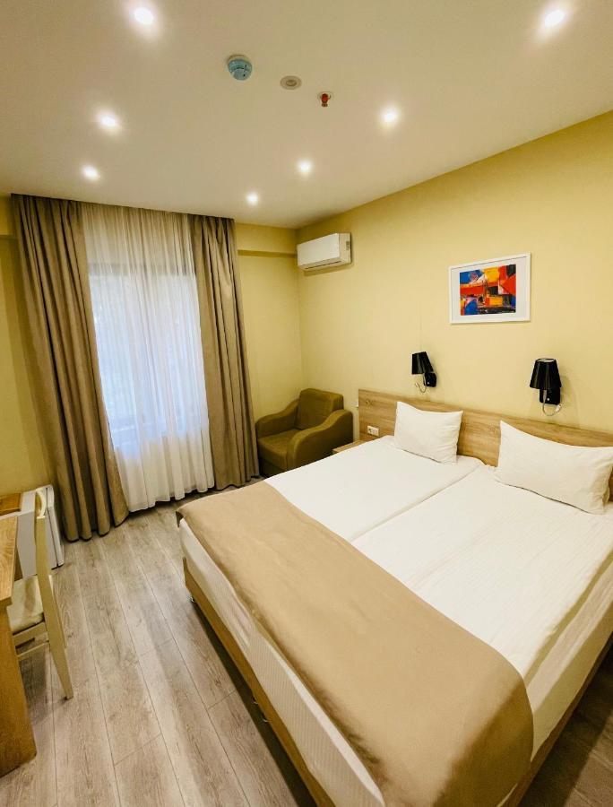 Bliss Hotel Тбилиси Экстерьер фото