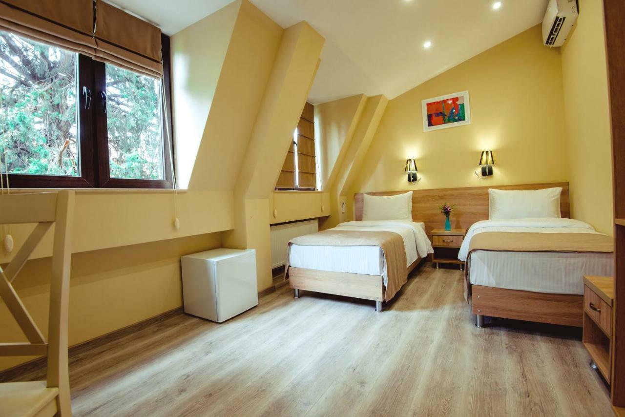 Bliss Hotel Тбилиси Экстерьер фото