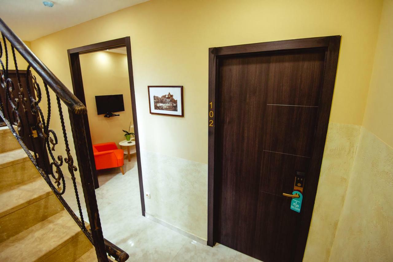 Bliss Hotel Тбилиси Экстерьер фото
